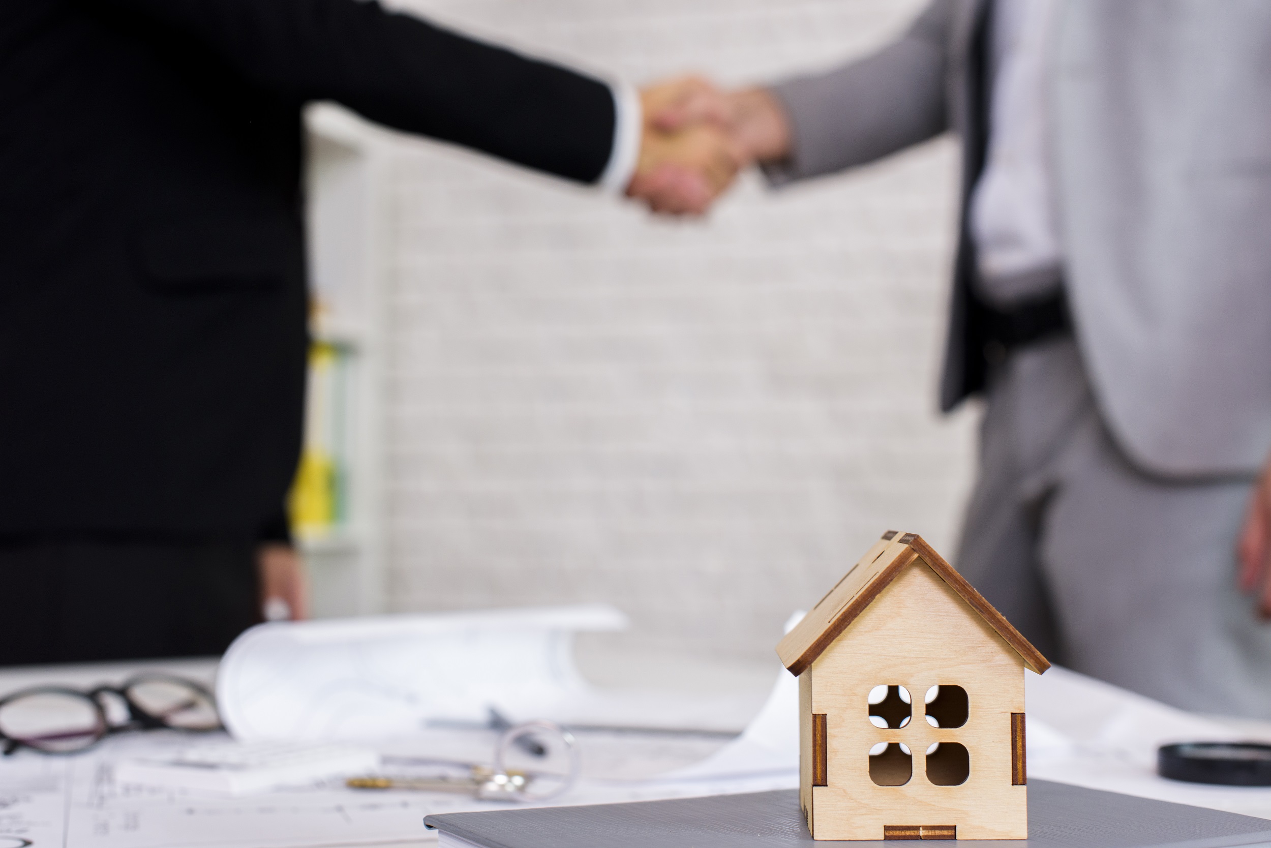 Why Hire Mortgage Broker, What Does a Mortgage Broker Do?